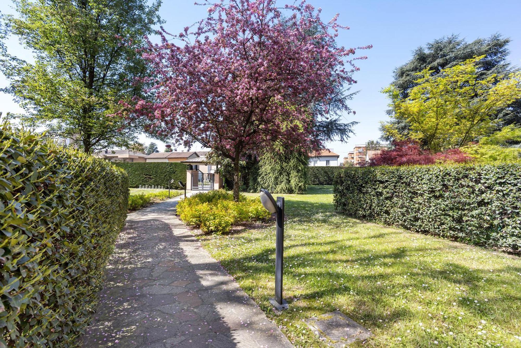 La Casa Di Cami Apartment Agrate Brianza Bagian luar foto
